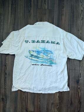 Tommy Bahama Air Service Island Hopper Rayon Graphic Shirt Size M